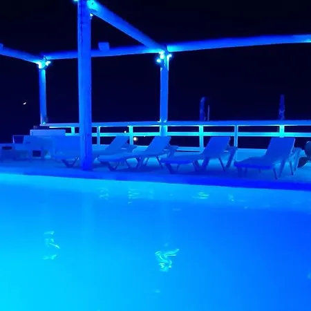 Nautilus Suites Aparthotel *
