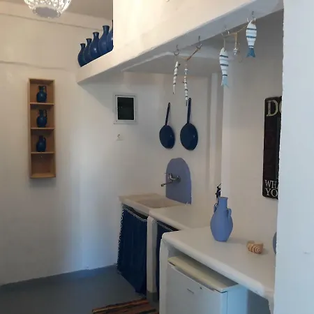 Nautilus Suites * Αίγινα